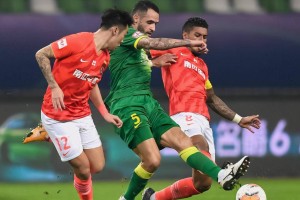 金年会官方网站-亚冠关键时刻再迎强敌，马德里竞技再遭质疑，主帅态度——质疑声仍在，训练强度明显提升(内马尔fg梅西)